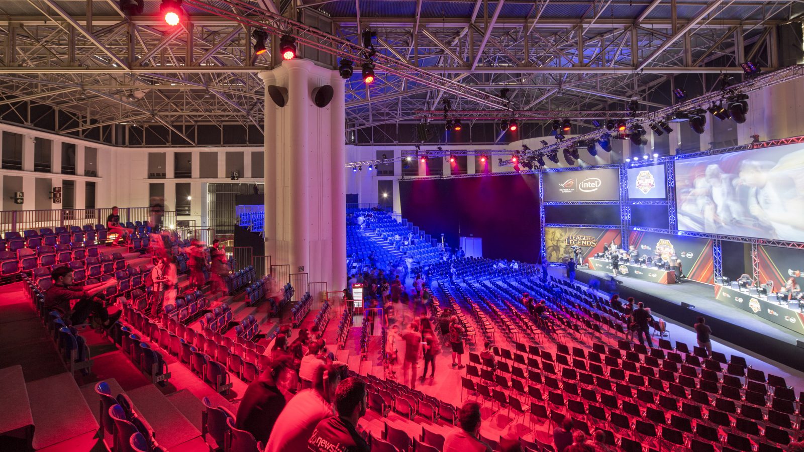 Barcelona venue for conference congress with stage